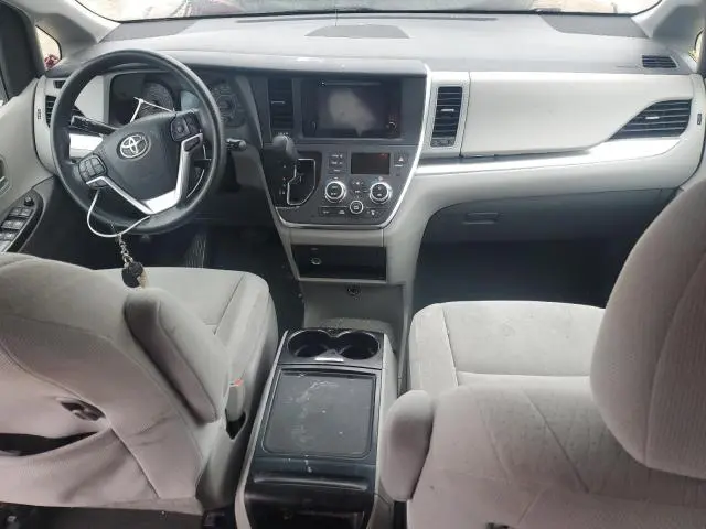 2015 TOYOTA SIENNA LE  