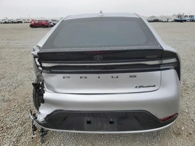 2024 TOYOTA PRIUS PRIME SE  