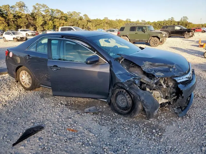 2013 TOYOTA CAMRY L  