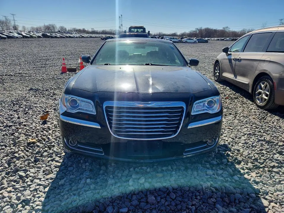 2014 CHRYSLER 300   