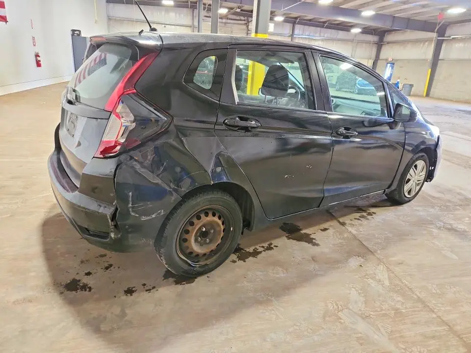 2018 HONDA FIT LX  