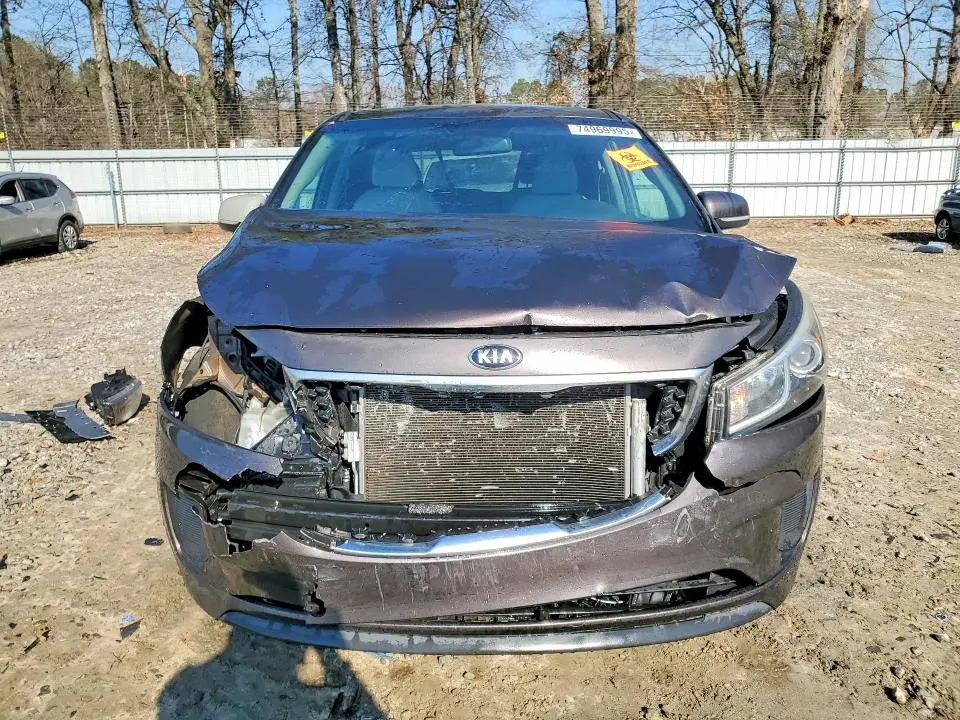 2016 KIA SEDONA LX  
