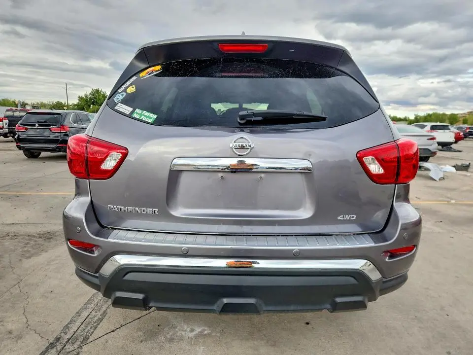 2020 NISSAN PATHFINDER S  