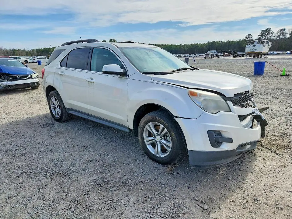 2013 CHEVROLET EQUINOX LT  