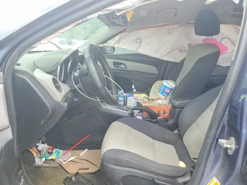 2013 CHEVROLET CRUZE LS  