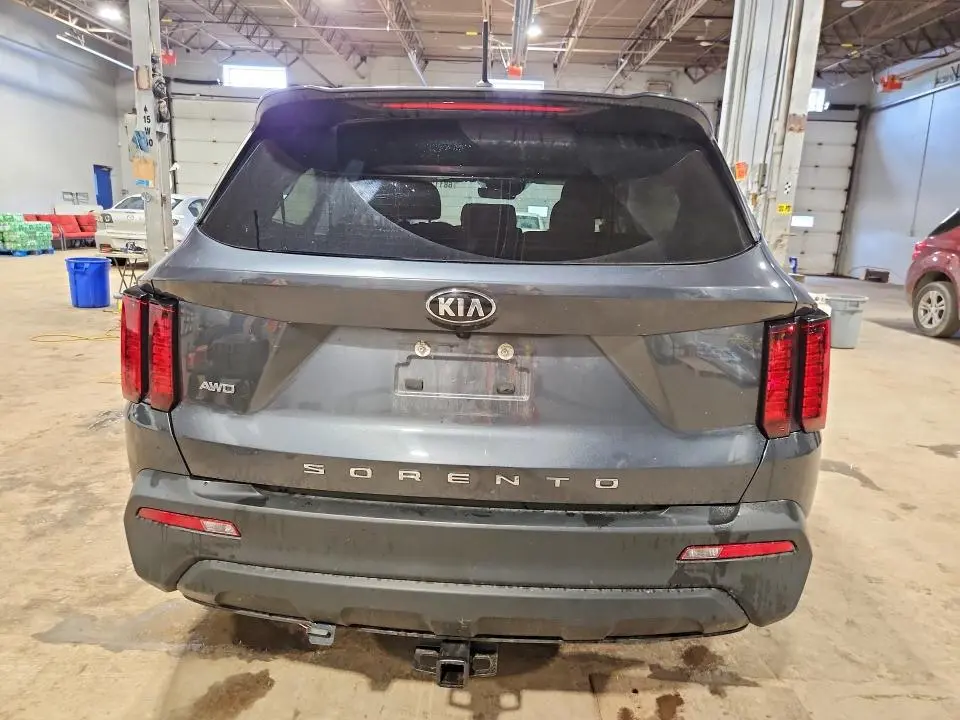 2021 KIA SORENTO   