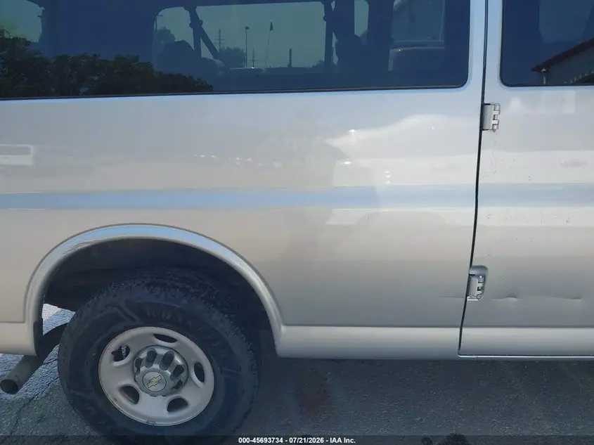 2016 CHEVROLET EXPRESS 3500 LT