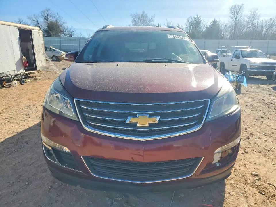 2017 CHEVROLET TRAVERSE LT  