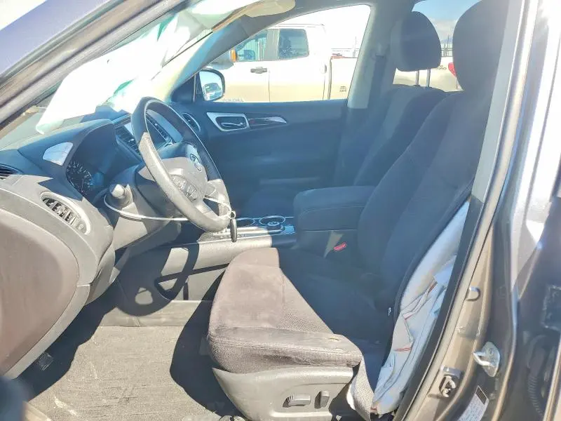 2015 NISSAN PATHFINDER SV  
