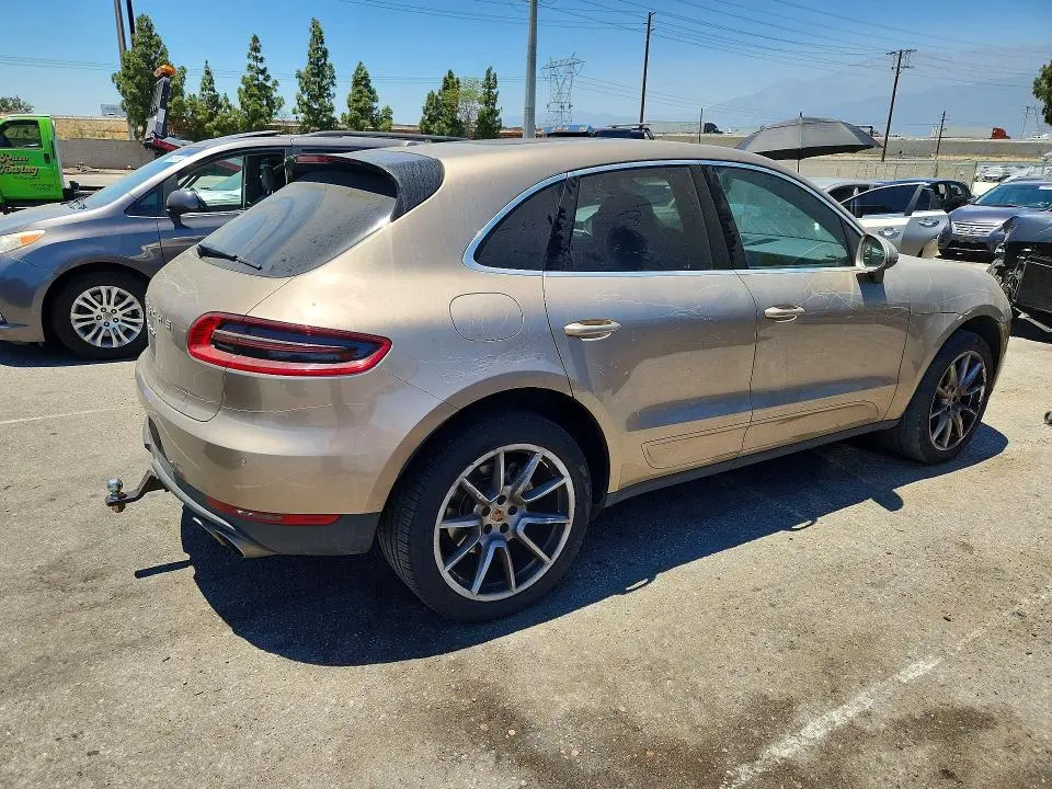 2017 PORSCHE MACAN S  