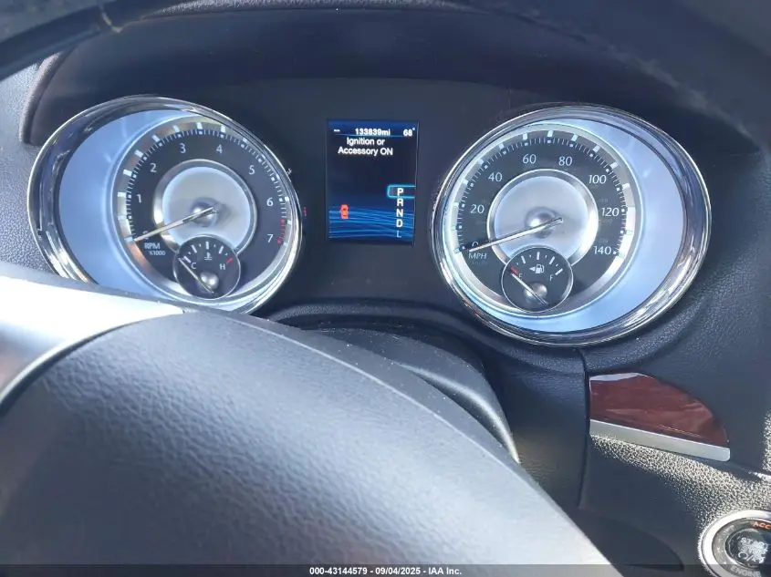 2012 CHRYSLER 300 LIMITED