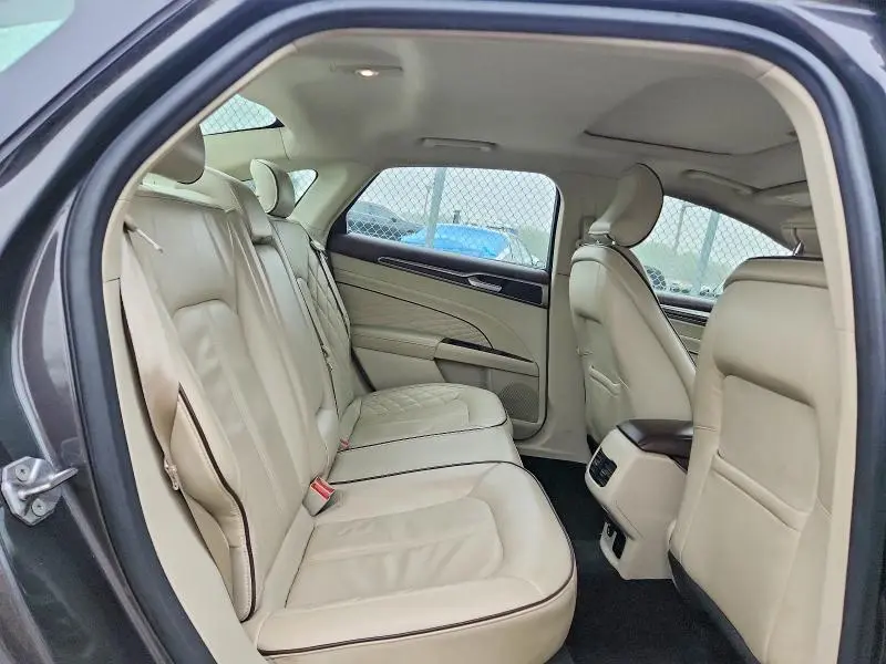2017 FORD FUSION TITANIUM  