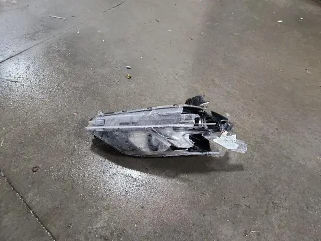 2020 MITSUBISHI ECLIPSE CROSS LE  