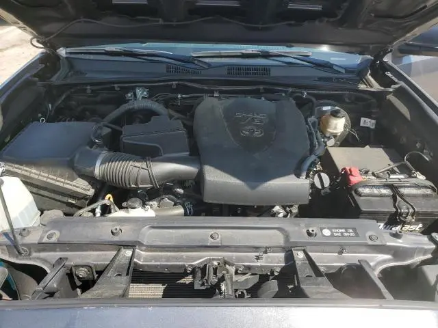2017 TOYOTA TACOMA DOUBLE CAB  