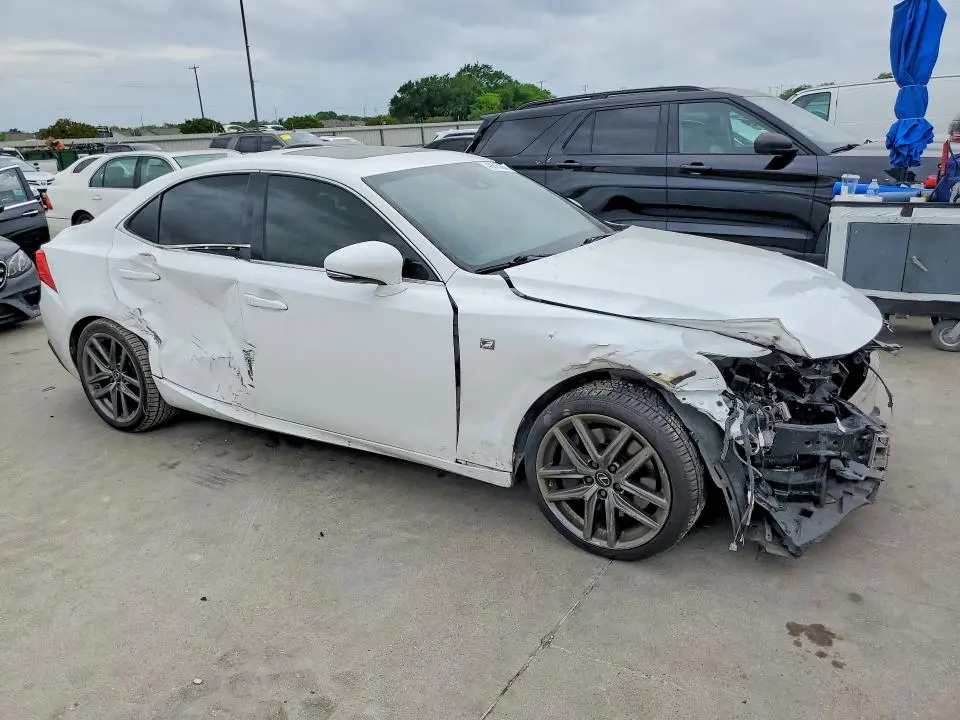2019 LEXUS IS 300  