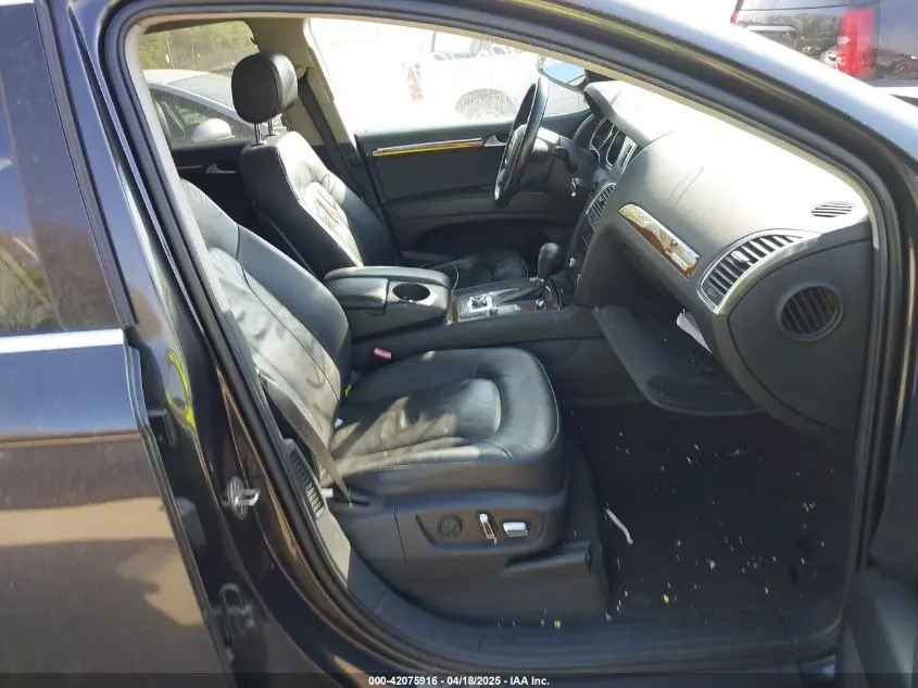 2011 AUDI Q7 3.0T PREMIUM