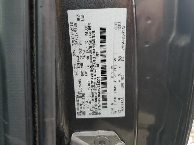2017 FORD ESCAPE SE  
