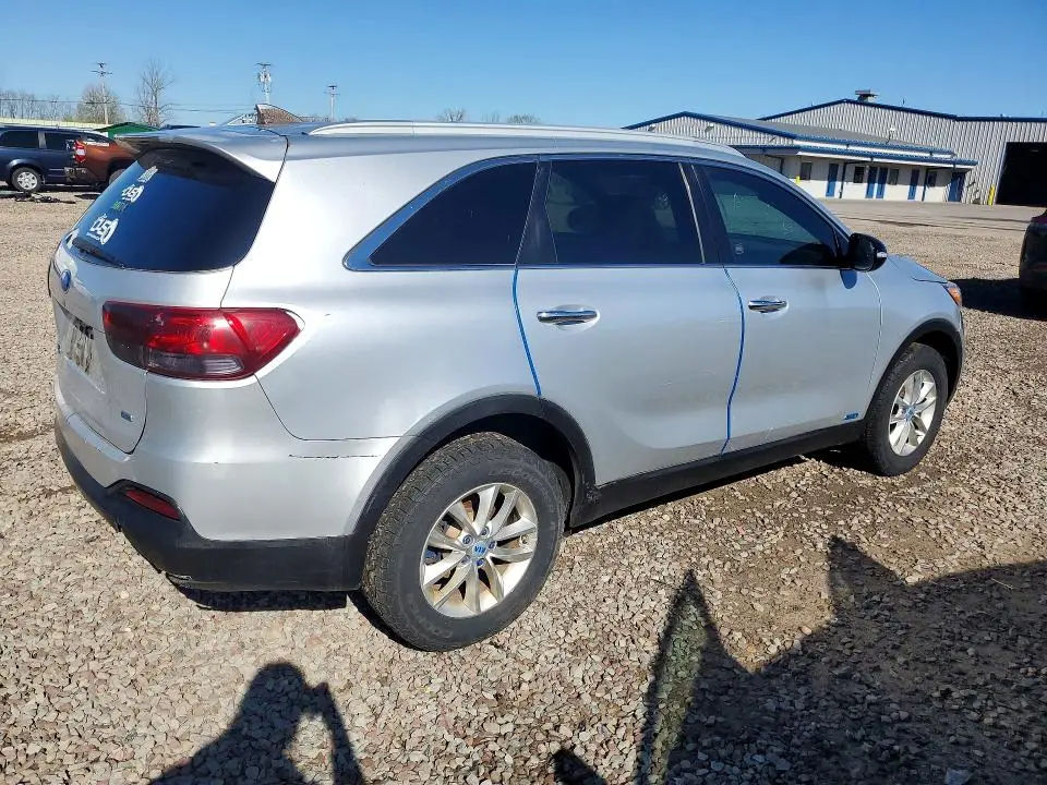 2016 KIA SORENTO LX  