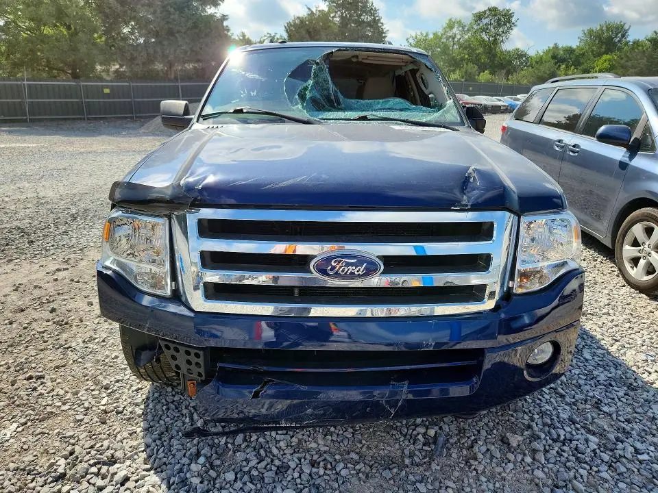 2010 FORD EXPEDITION XLT  