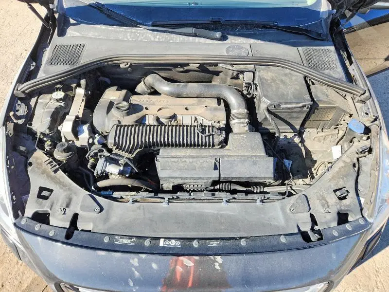 2013 VOLVO S60 T5  