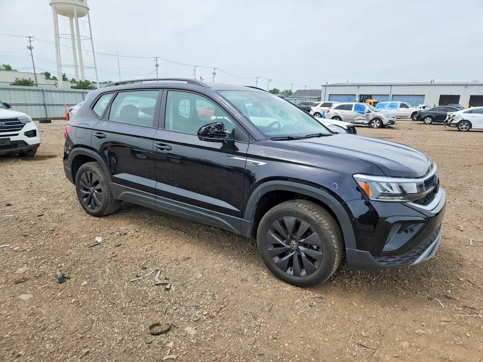 2024 VOLKSWAGEN TAOS S  