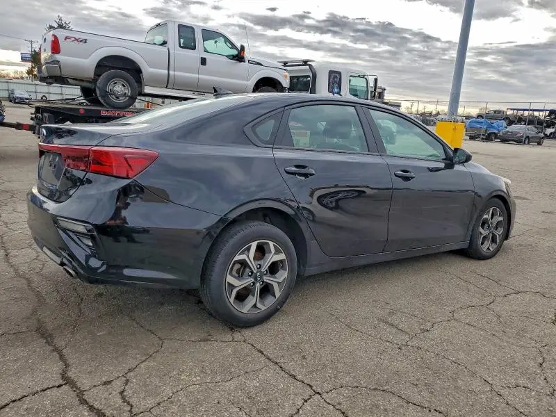 2021 KIA FORTE FE  