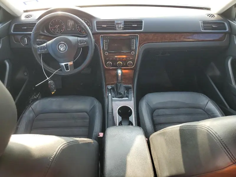 2013 VOLKSWAGEN PASSAT SEL