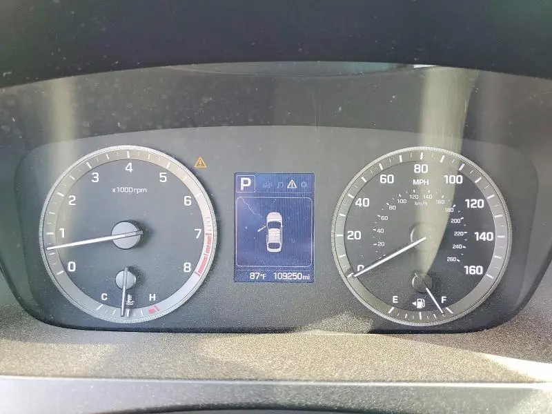 2016 HYUNDAI SONATA SE  