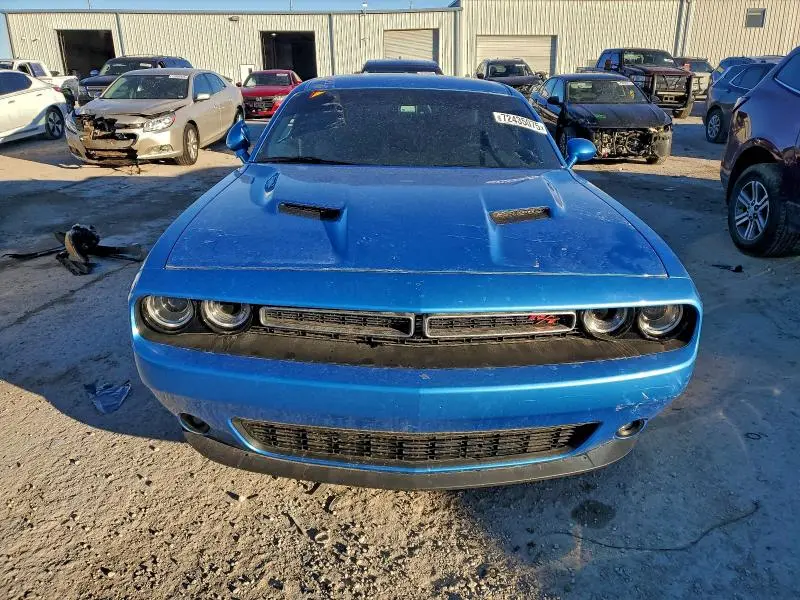 2015 DODGE CHALLENGER SXT PLUS  