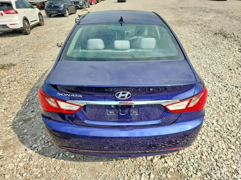 2013 HYUNDAI SONATA GLS  