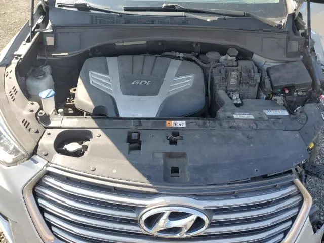 2017 HYUNDAI SANTA FE SE  