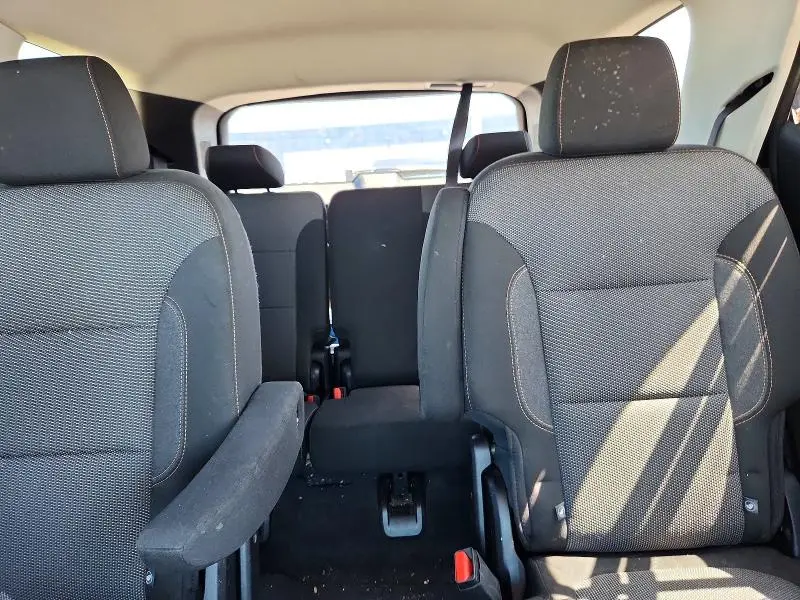 2019 CHEVROLET TRAVERSE LT  