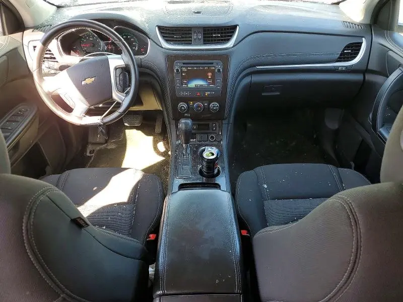 2015 CHEVROLET TRAVERSE LT  