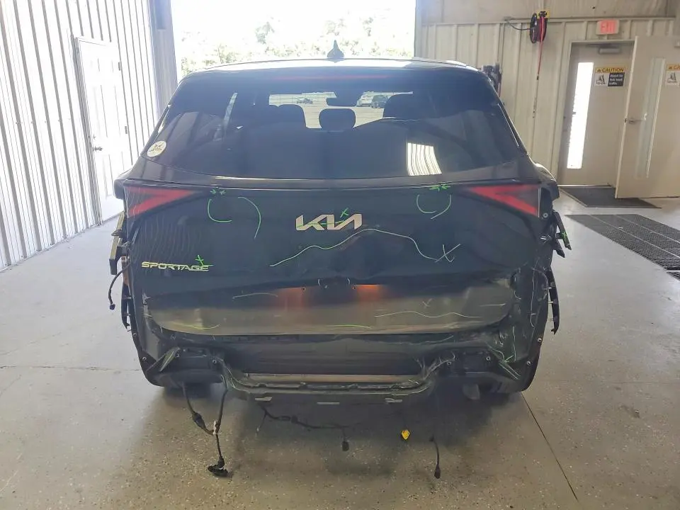 2024 KIA SPORTAGE LX  