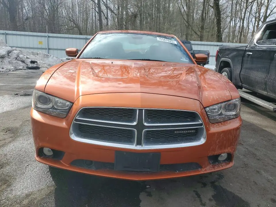2011 DODGE CHARGER R/T  