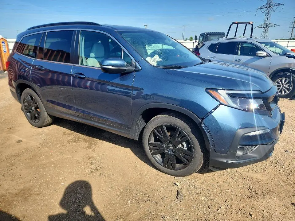 2022 HONDA PILOT SE  