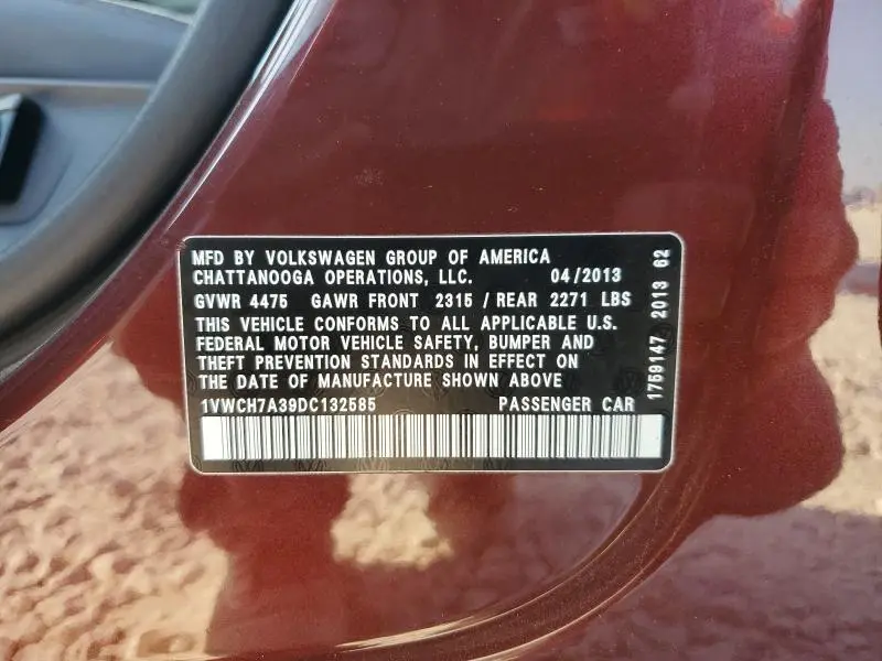 2013 VOLKSWAGEN PASSAT SEL