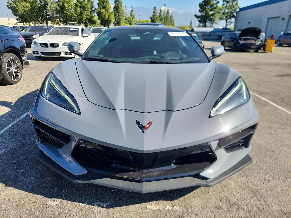 2025 CHEVROLET CORVETTE STINGRAY 3LT  