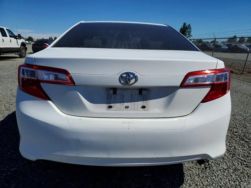 2012 TOYOTA CAMRY LE  