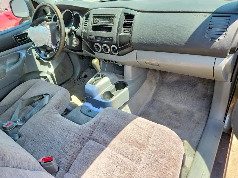 2010 TOYOTA TACOMA BASE  