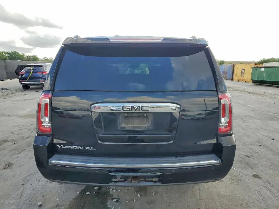 2015 GMC YUKON XL DENALI  