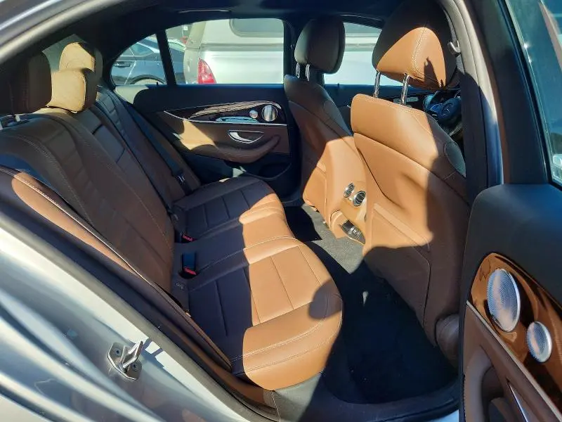 2017 MERCEDES-BENZ E 300 4MATIC  