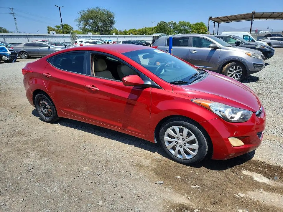 2012 HYUNDAI ELANTRA GLS  