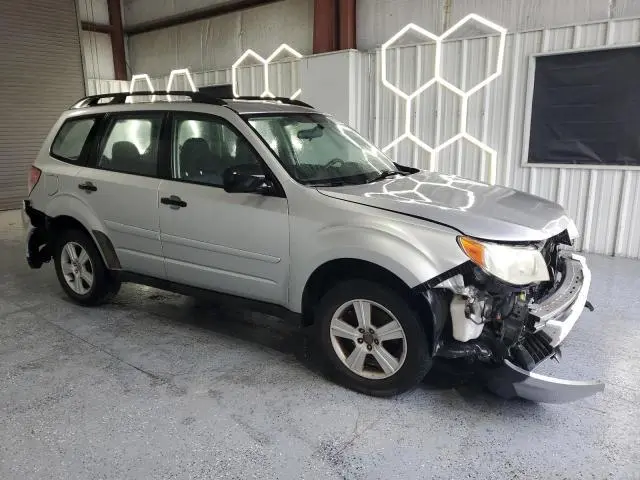 2010 SUBARU FORESTER XS  