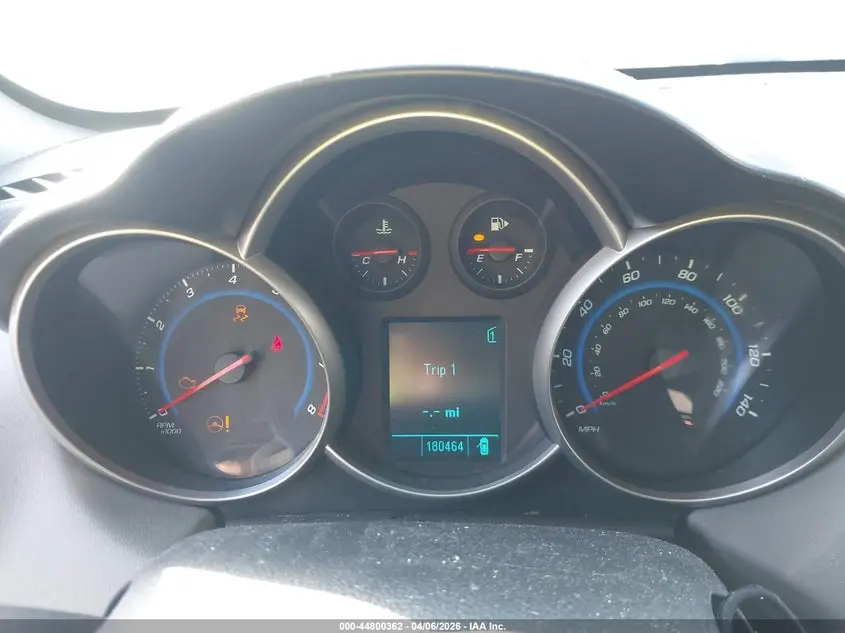 2011 CHEVROLET CRUZE LS