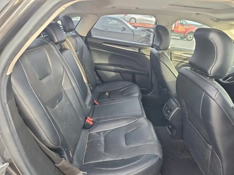 2019 FORD FUSION TITANIUM  