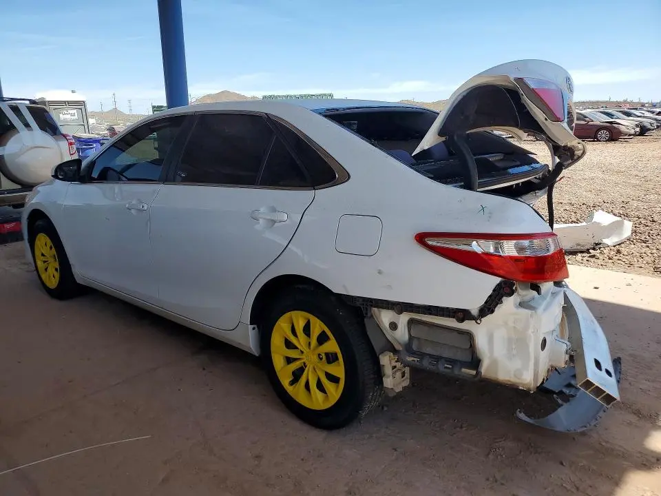 2017 TOYOTA CAMRY LE  