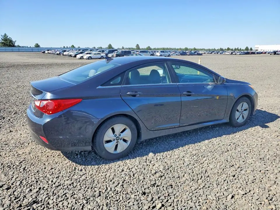 2014 HYUNDAI SONATA GLS  
