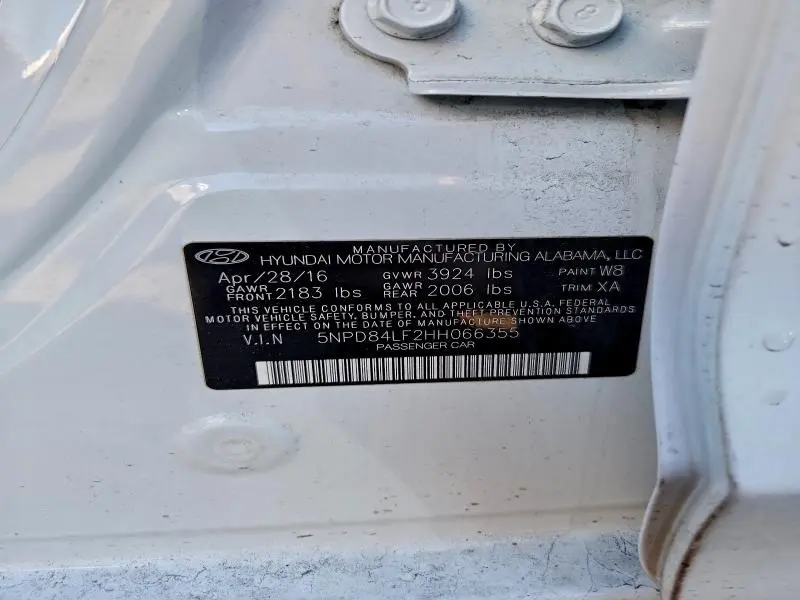 2017 HYUNDAI ELANTRA SE  