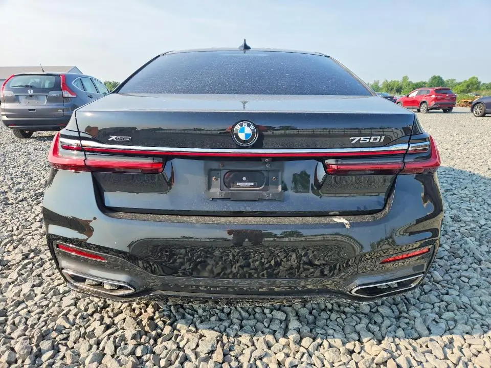 2020 BMW 750 XI  